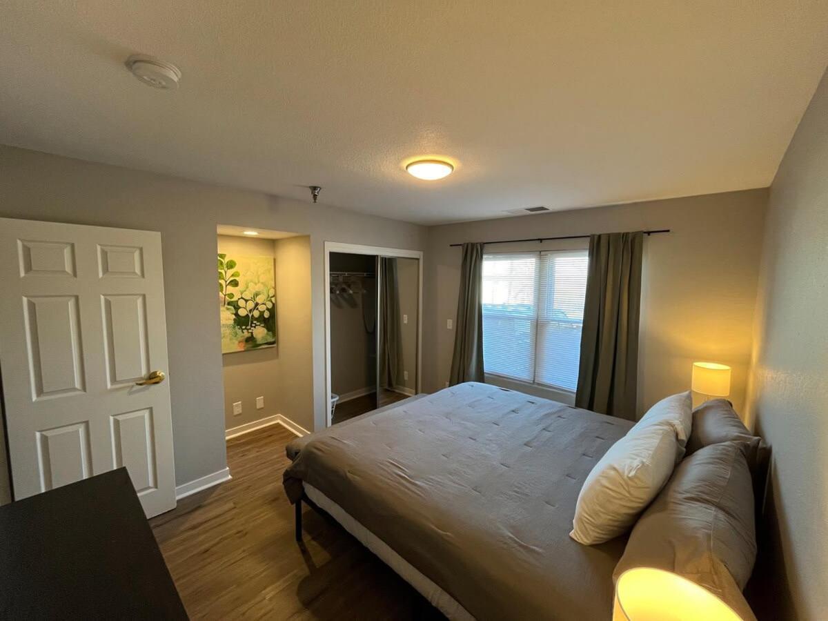 Aksarben 1 Bedroom-Close To I-80 Омаха Екстериор снимка