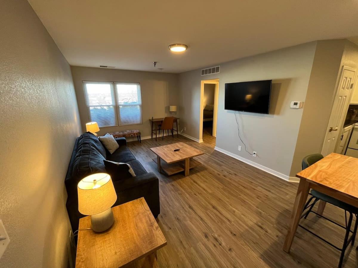 Aksarben 1 Bedroom-Close To I-80 Омаха Екстериор снимка
